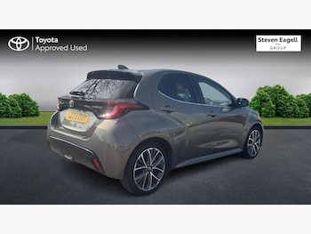 Used Toyota Yaris 2023 for sale - 78384176: Photo