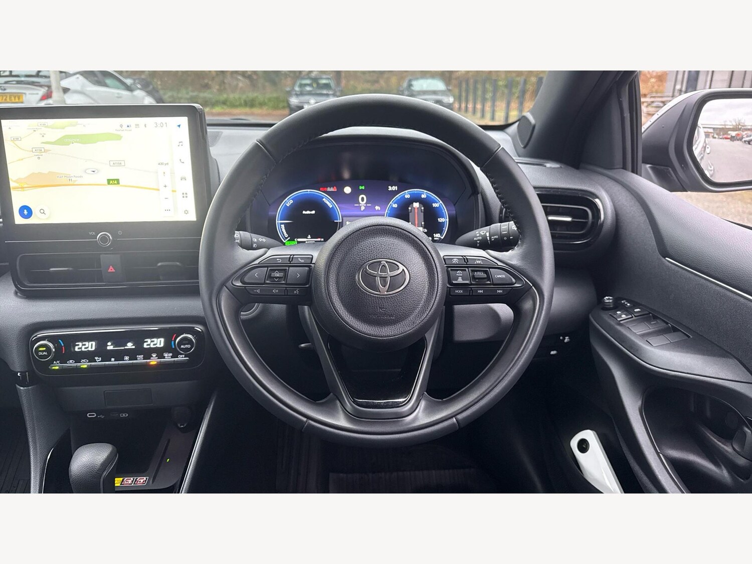 Used Toyota Yaris 2024 for sale - 77202655: Photo 10