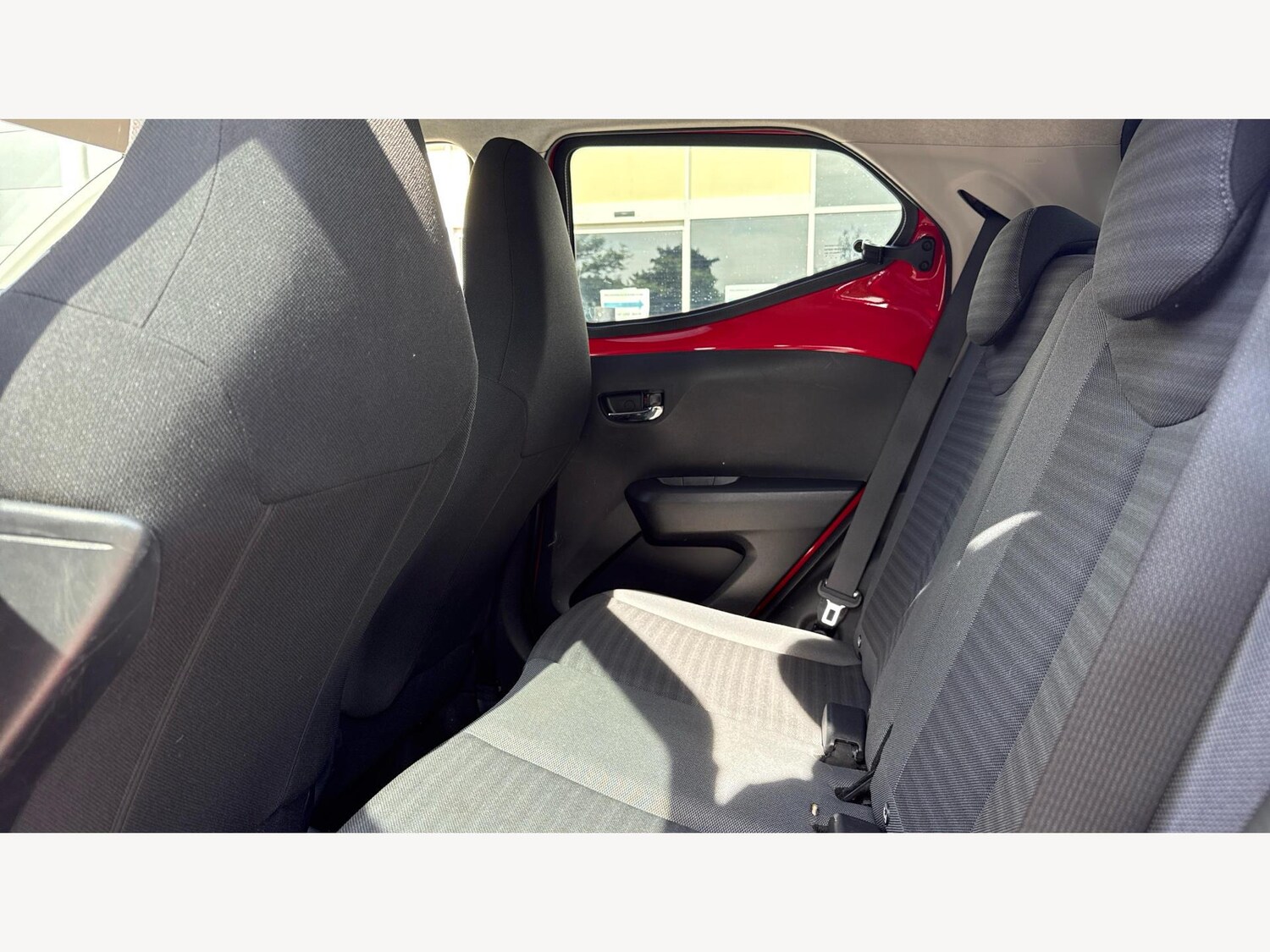 Used Toyota AYGO 2018 for sale - 75949999: Photo 15
