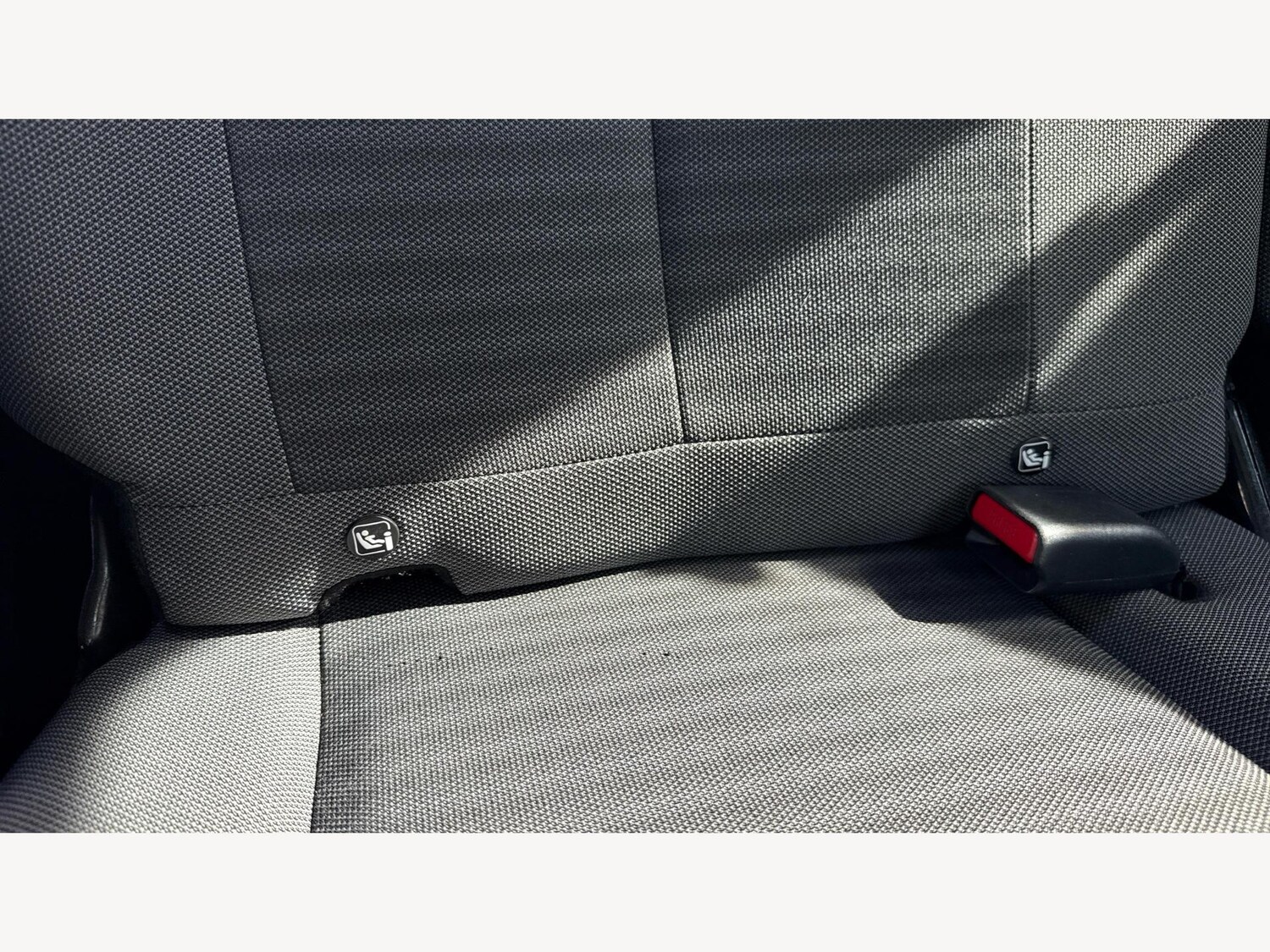 Used Toyota AYGO 2018 for sale - 75949999: Photo 31