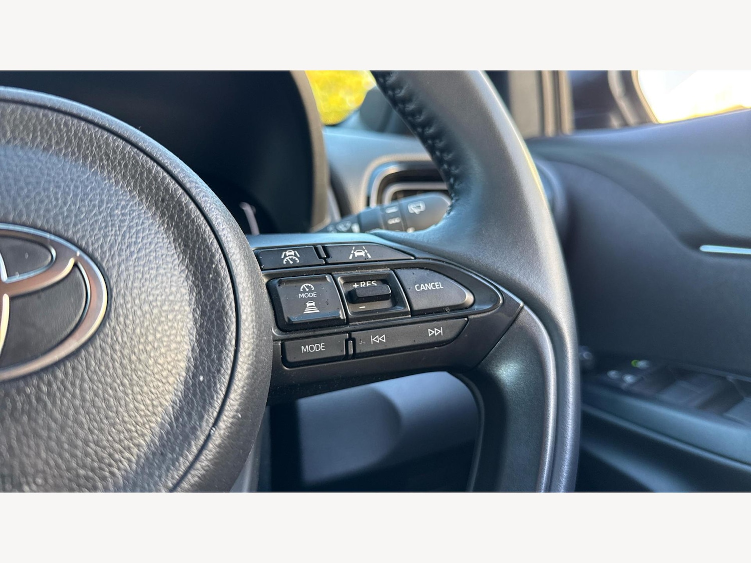 Used Toyota Yaris Cross 2024 for sale - 76388053: Photo 29