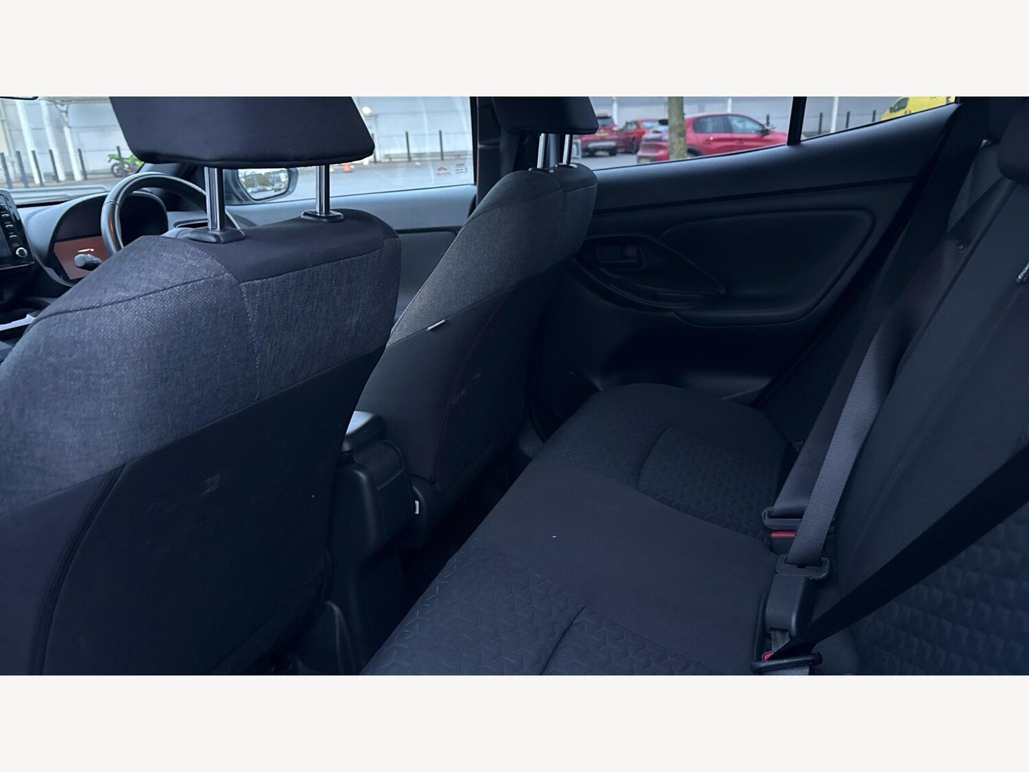 Used Toyota Yaris Cross 2022 for sale - 77291152: Photo 15