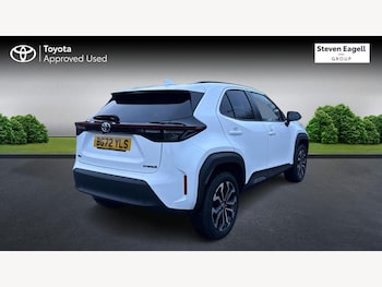 Used Toyota Yaris Cross 2022 for sale - 77291152: Photo