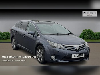 (63) - 2.0 D-4D Excel Tourer Euro 5 5dr