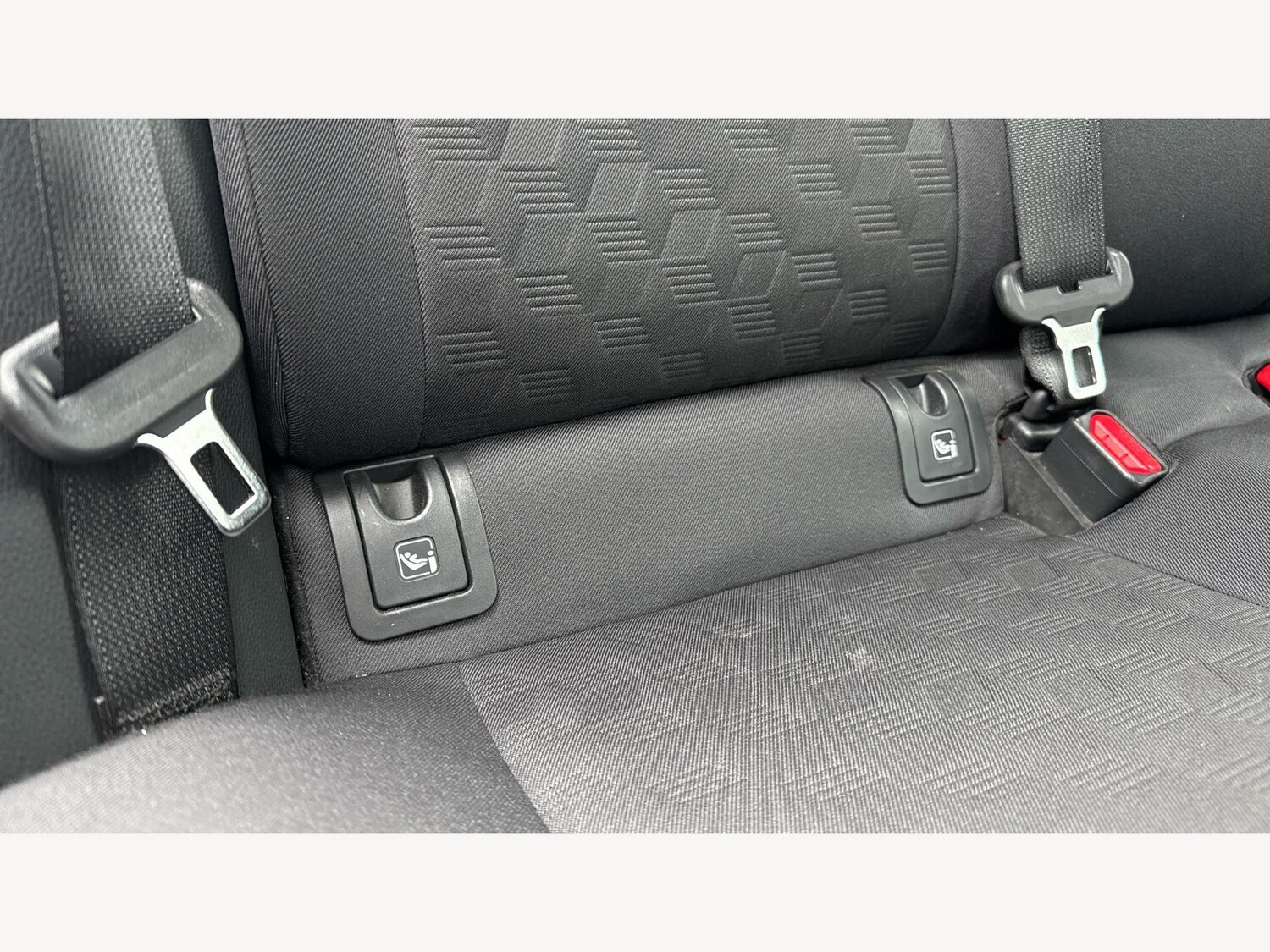 Used Toyota Yaris 2024 for sale - 77908663: Photo 31