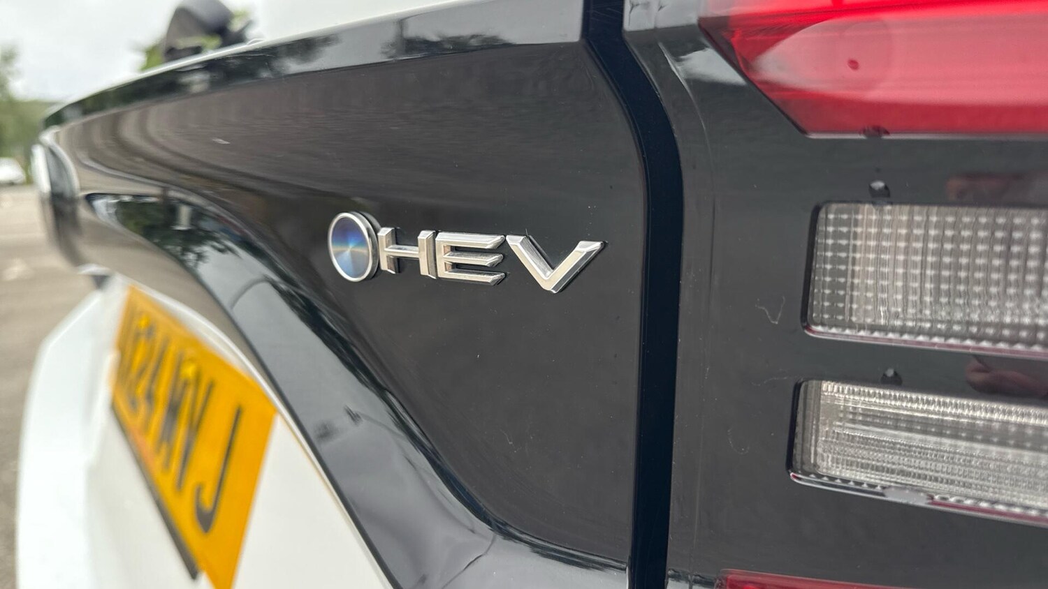 Used Toyota Yaris 2024 for sale - 77908663: Photo 32