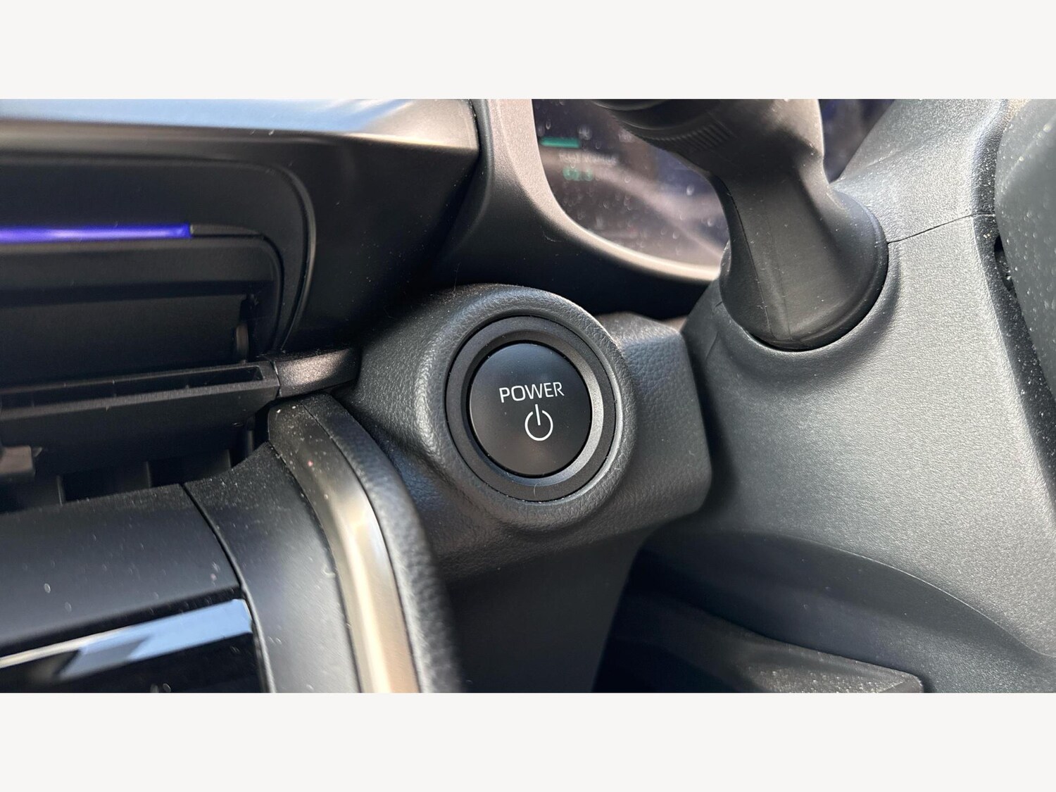 Used Toyota C-HR 2024 for sale - 76000654: Photo 30