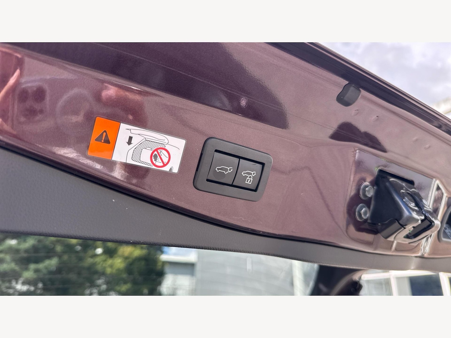 Used Toyota C-HR 2024 for sale - 76000654: Photo 39