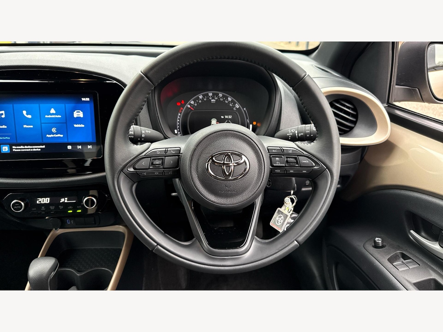 Used Toyota Aygo X 2024 for sale - 76314869: Photo 10