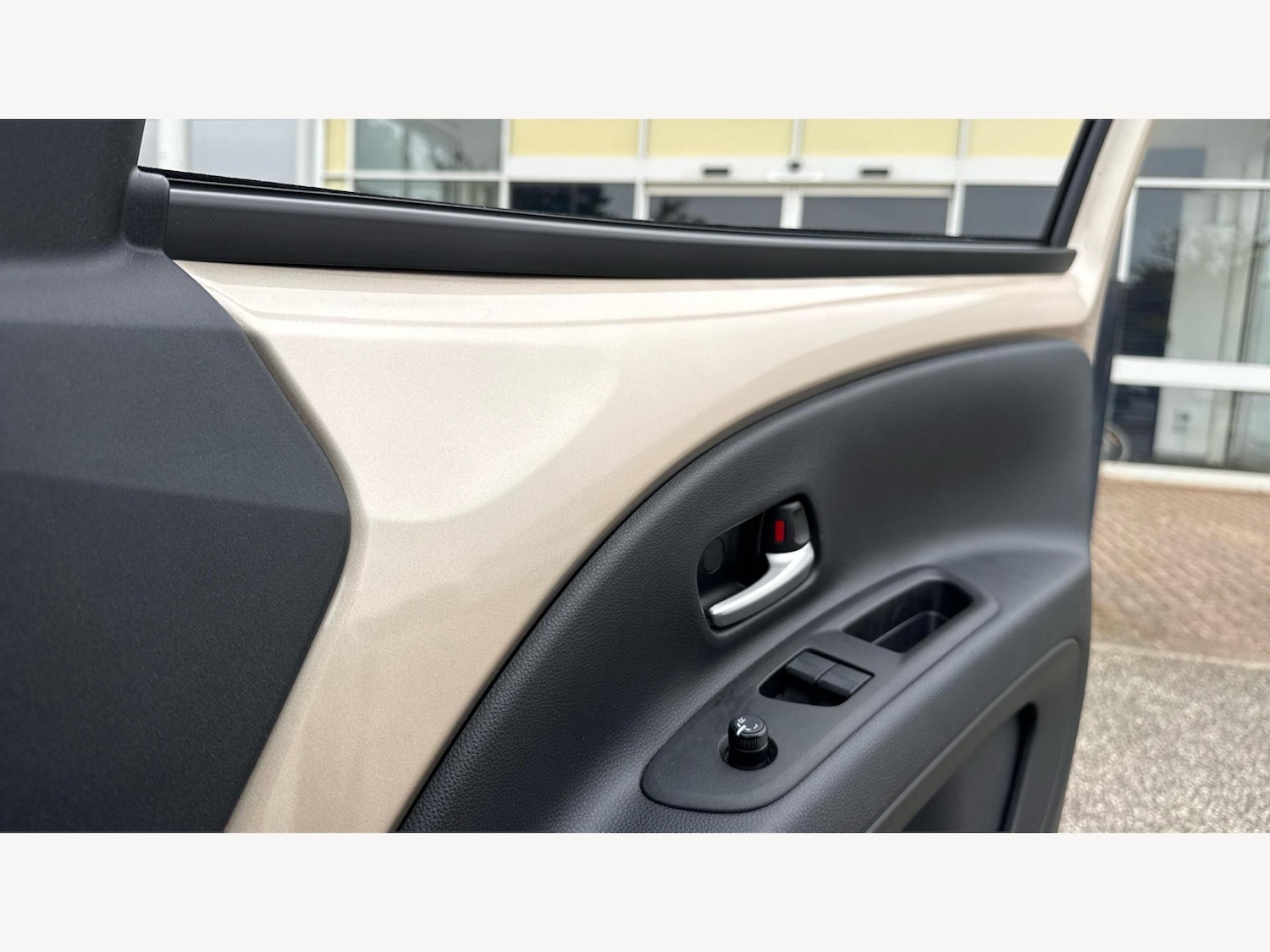 Used Toyota Aygo X 2024 for sale - 76314869: Photo 31