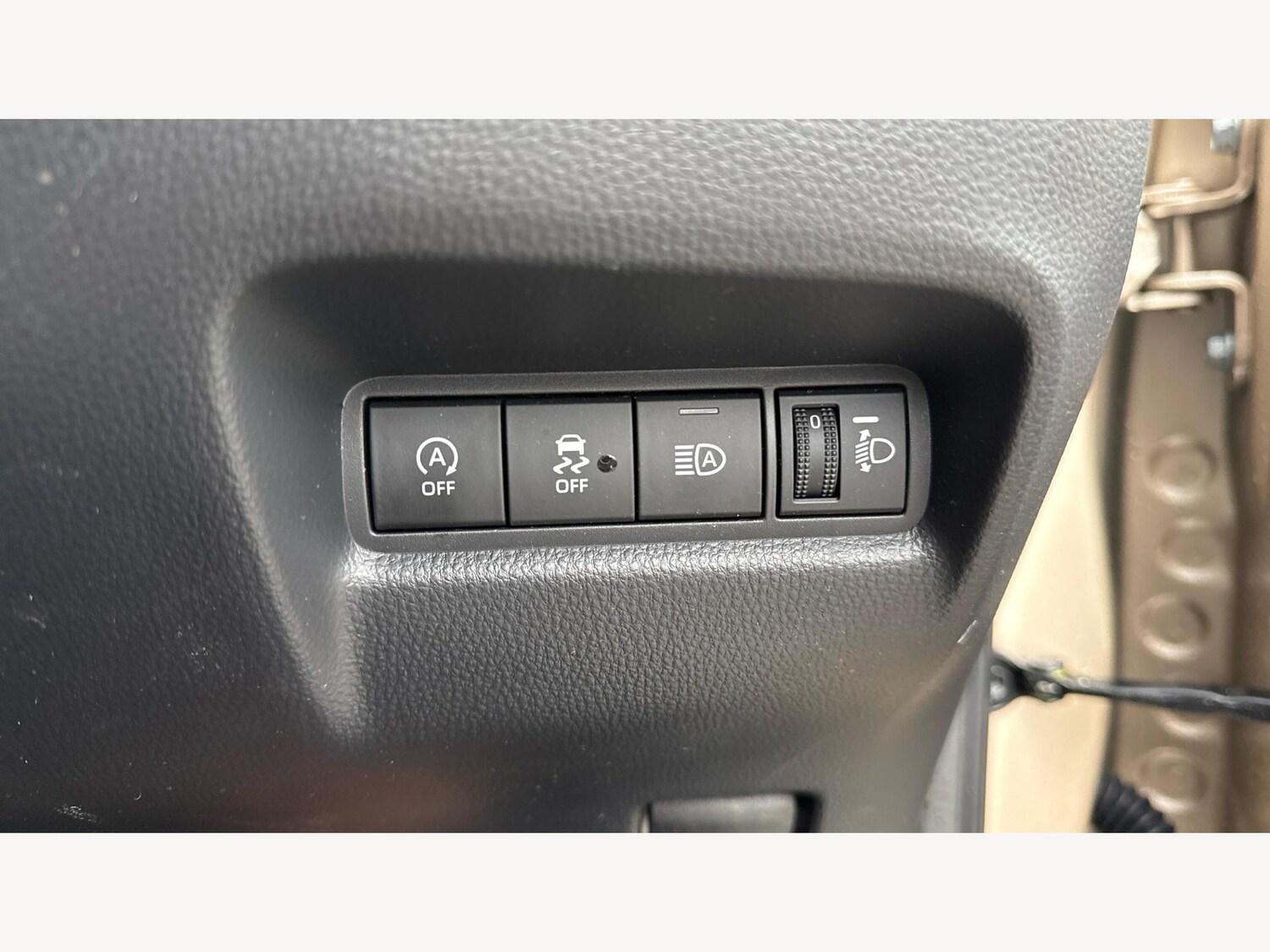 Used Toyota Aygo X 2024 for sale - 76314869: Photo 32