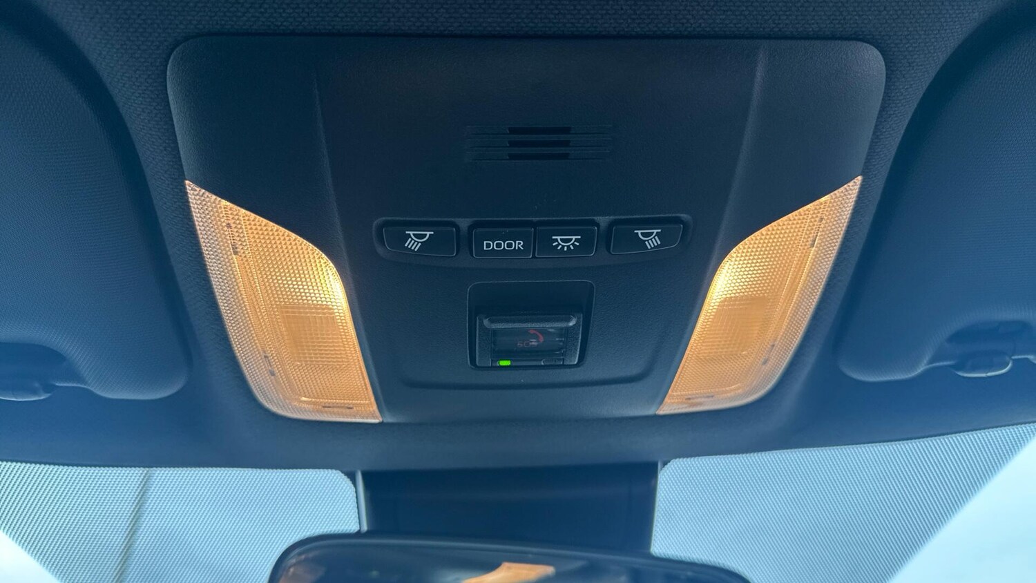 Used Toyota Corolla 2021 for sale - 76371760: Photo 33