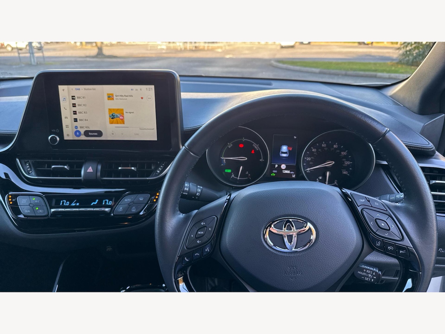 Used Toyota C-HR 2023 for sale - 77202843: Photo 7