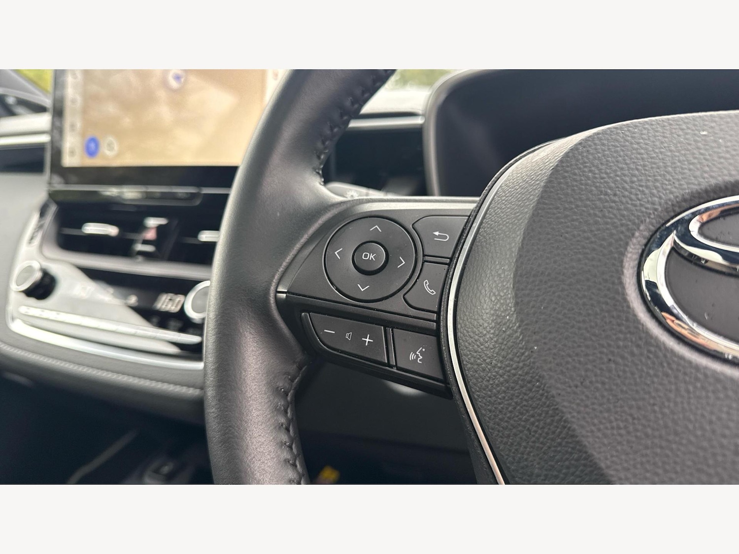 Used Toyota Corolla 2024 for sale - 76441213: Photo 31