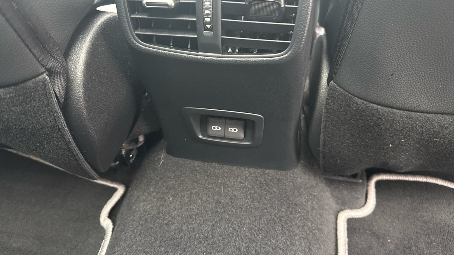 Used Toyota Corolla 2024 for sale - 76441213: Photo 36