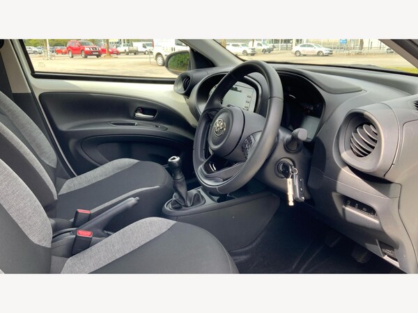 Used Toyota Aygo X 2023 for sale - 74699845: Photo 13
