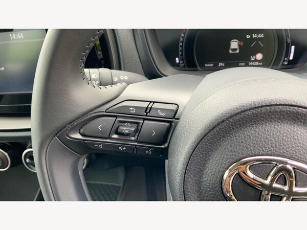 Used Toyota Aygo X 2023 for sale - 74699845: Photo 38
