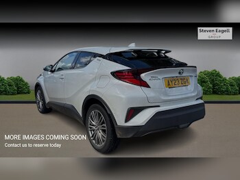 Used Toyota C-HR 2023 for sale - 75949837: Photo