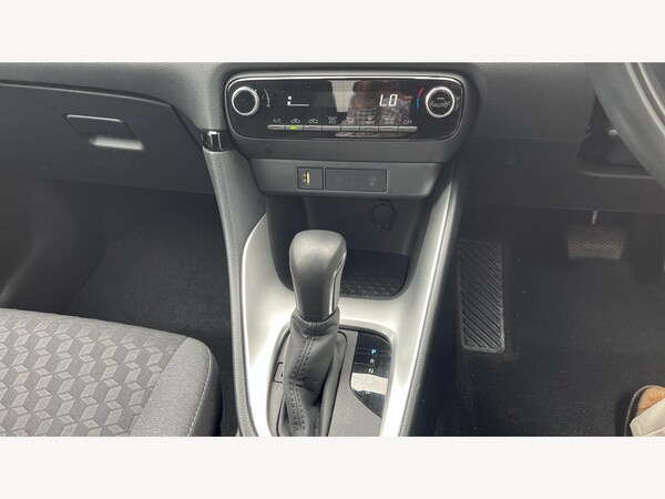 Used Toyota Yaris 2023 for sale - 75657650: Photo 29