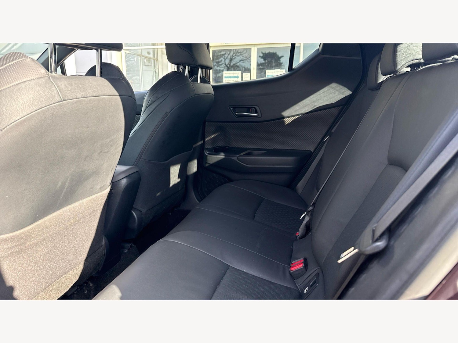 Used Toyota C-HR 2022 for sale - 77724148: Photo 15