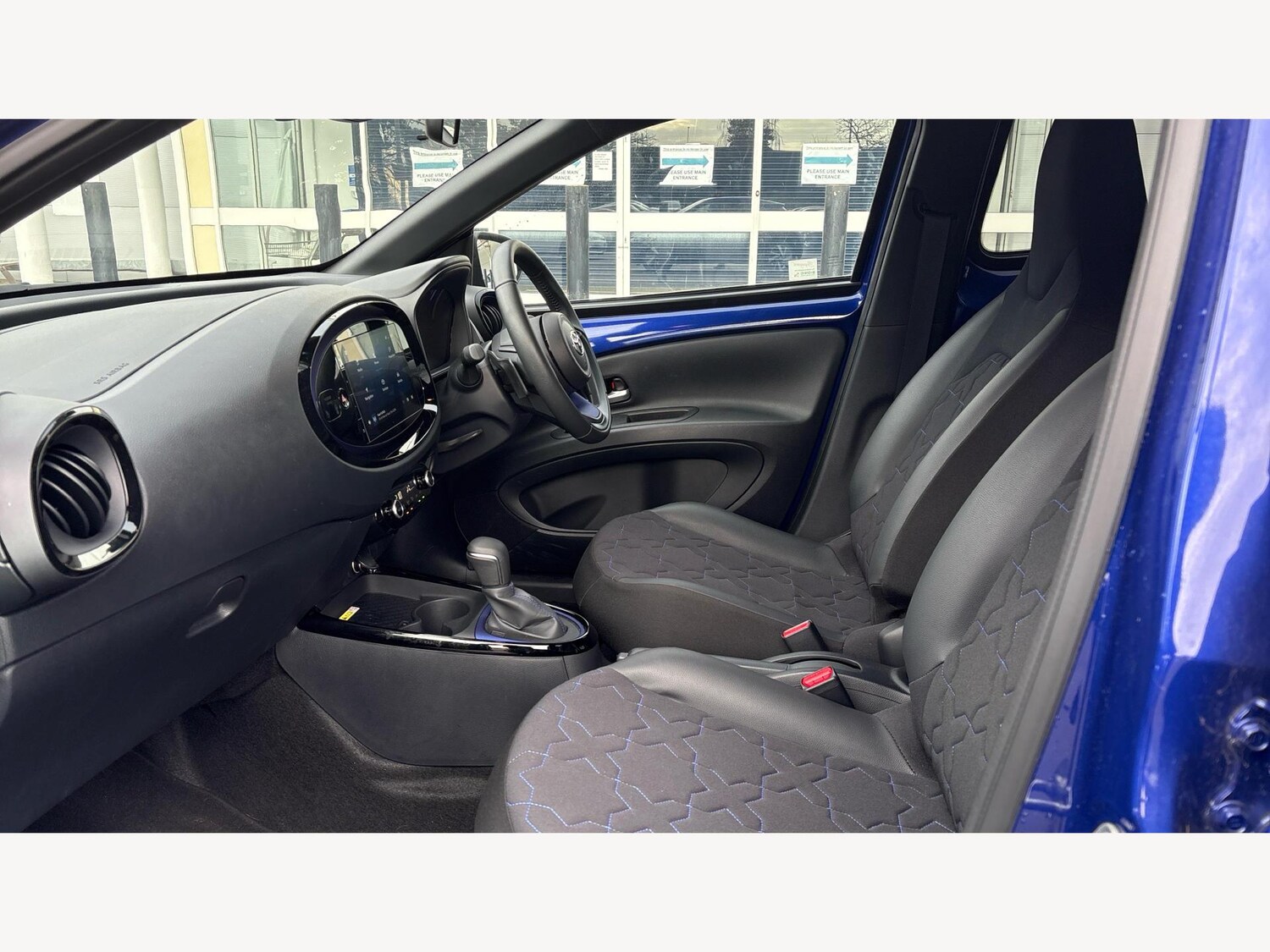 Used Toyota Aygo X 2023 for sale - 77395965: Photo 12