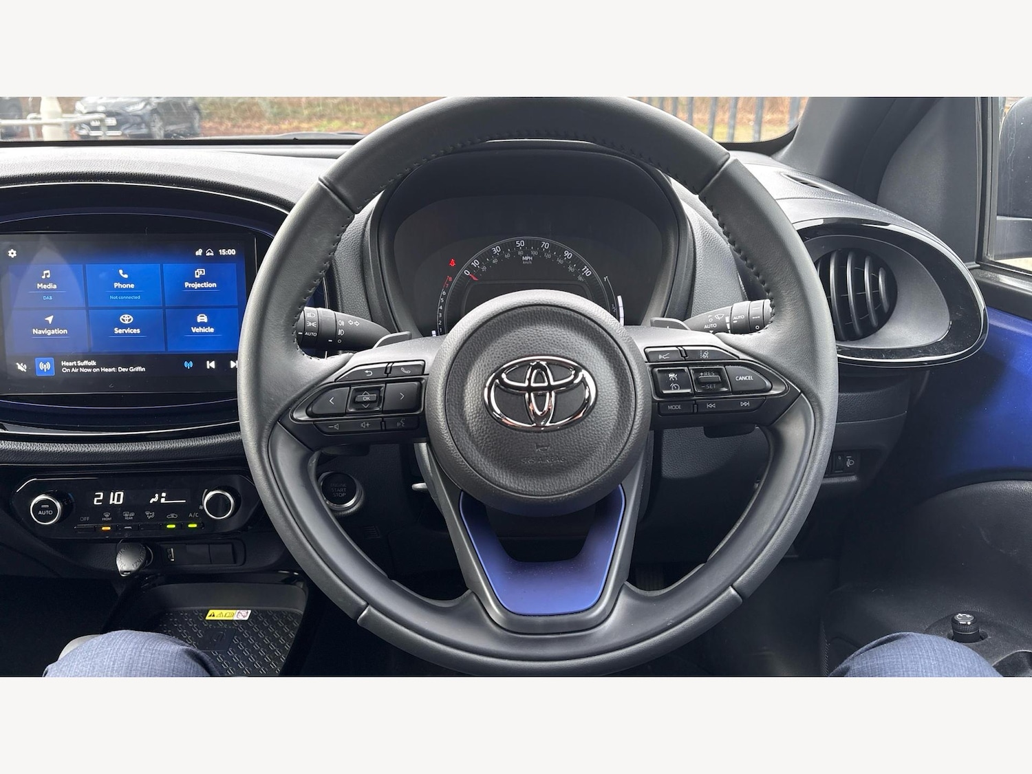 Used Toyota Aygo X 2023 for sale - 77395965: Photo 8