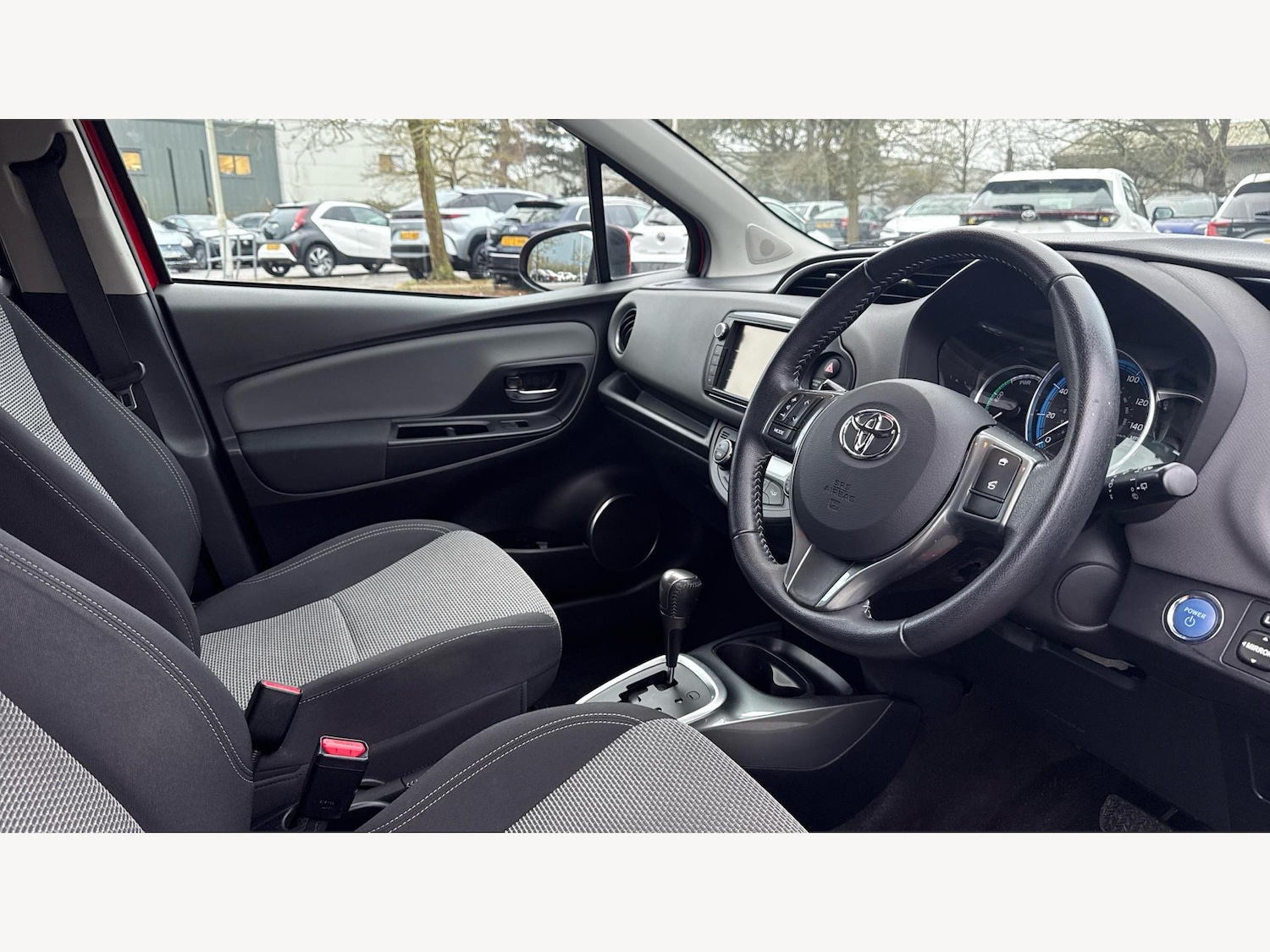 Used Toyota Yaris 2016 for sale - 77291397: Photo 13