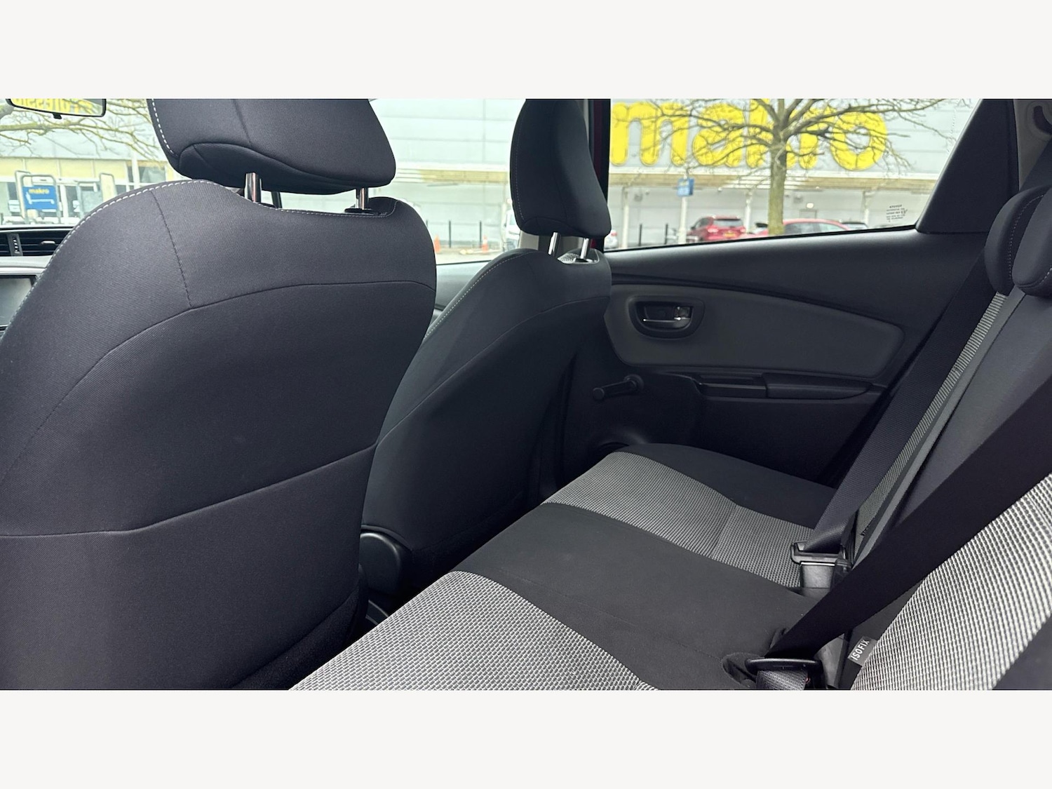 Used Toyota Yaris 2016 for sale - 77291397: Photo 15