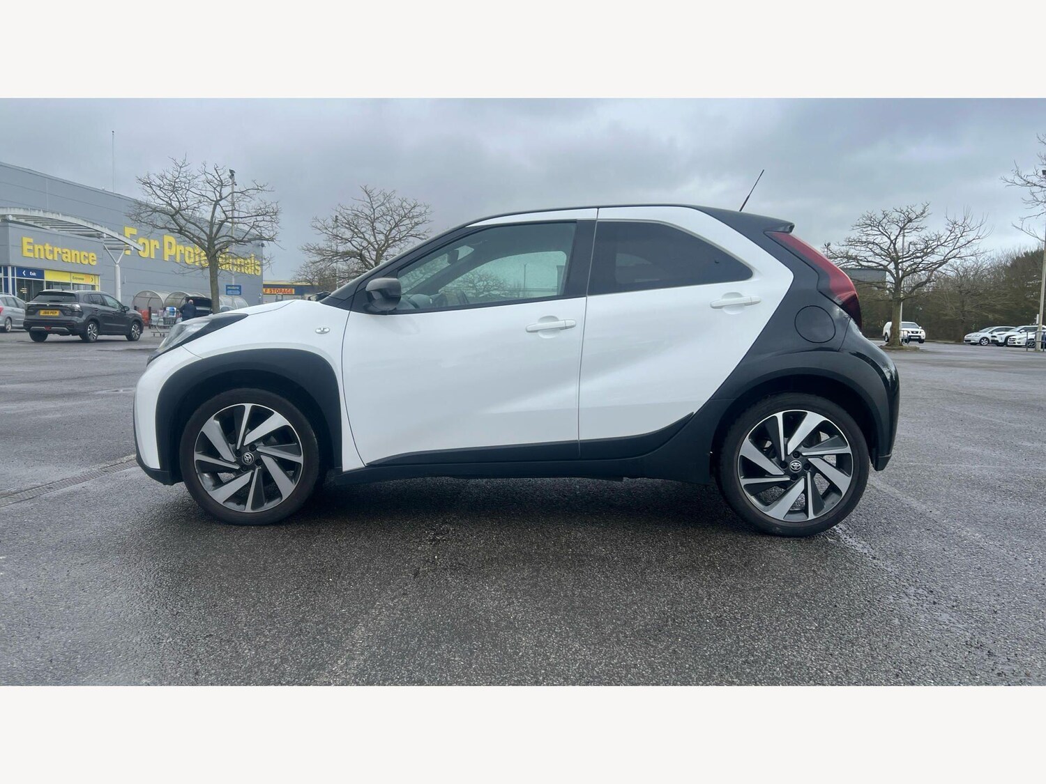 Used Toyota Aygo X 2023 for sale - 77549443: Photo 19