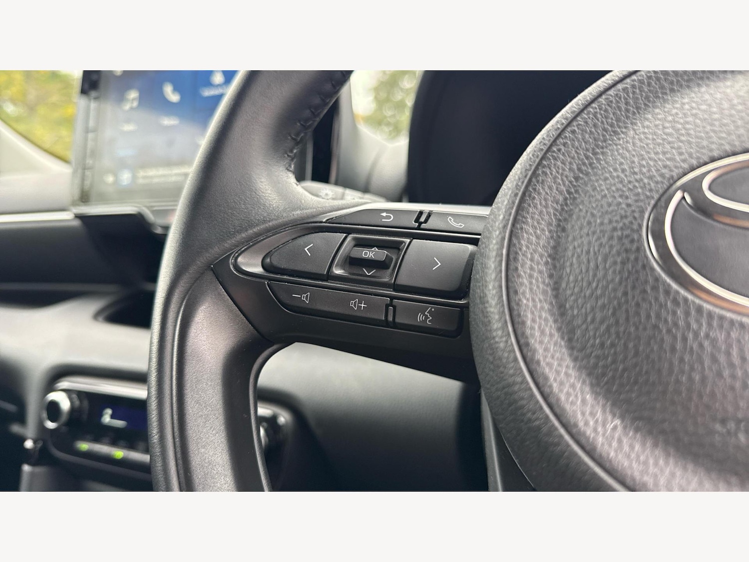 Used Toyota Yaris 2024 for sale - 76371199: Photo 28