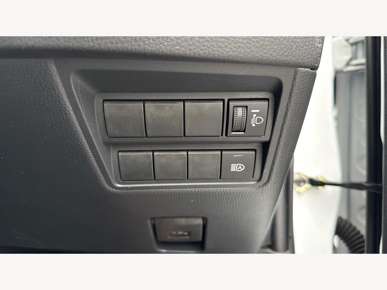 Used Toyota Yaris 2024 for sale - 76371199: Photo 30