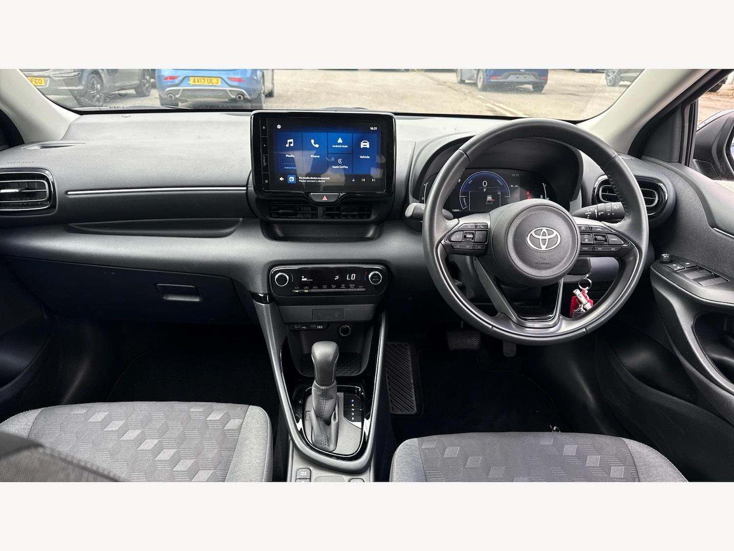 Used Toyota Yaris 2024 for sale - 77097384: Photo 7