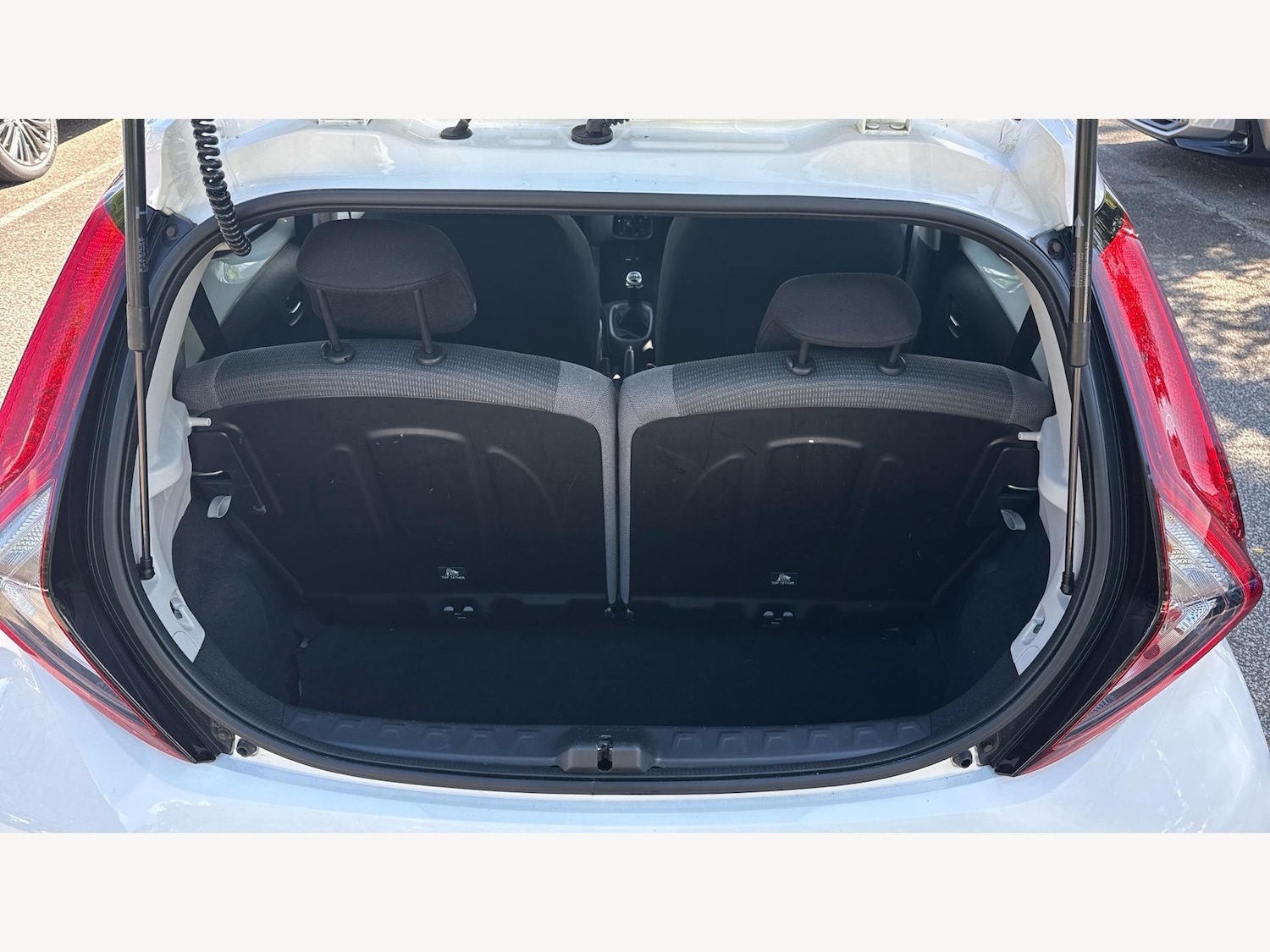 Used Toyota AYGO 2021 for sale - 75949752: Photo 16