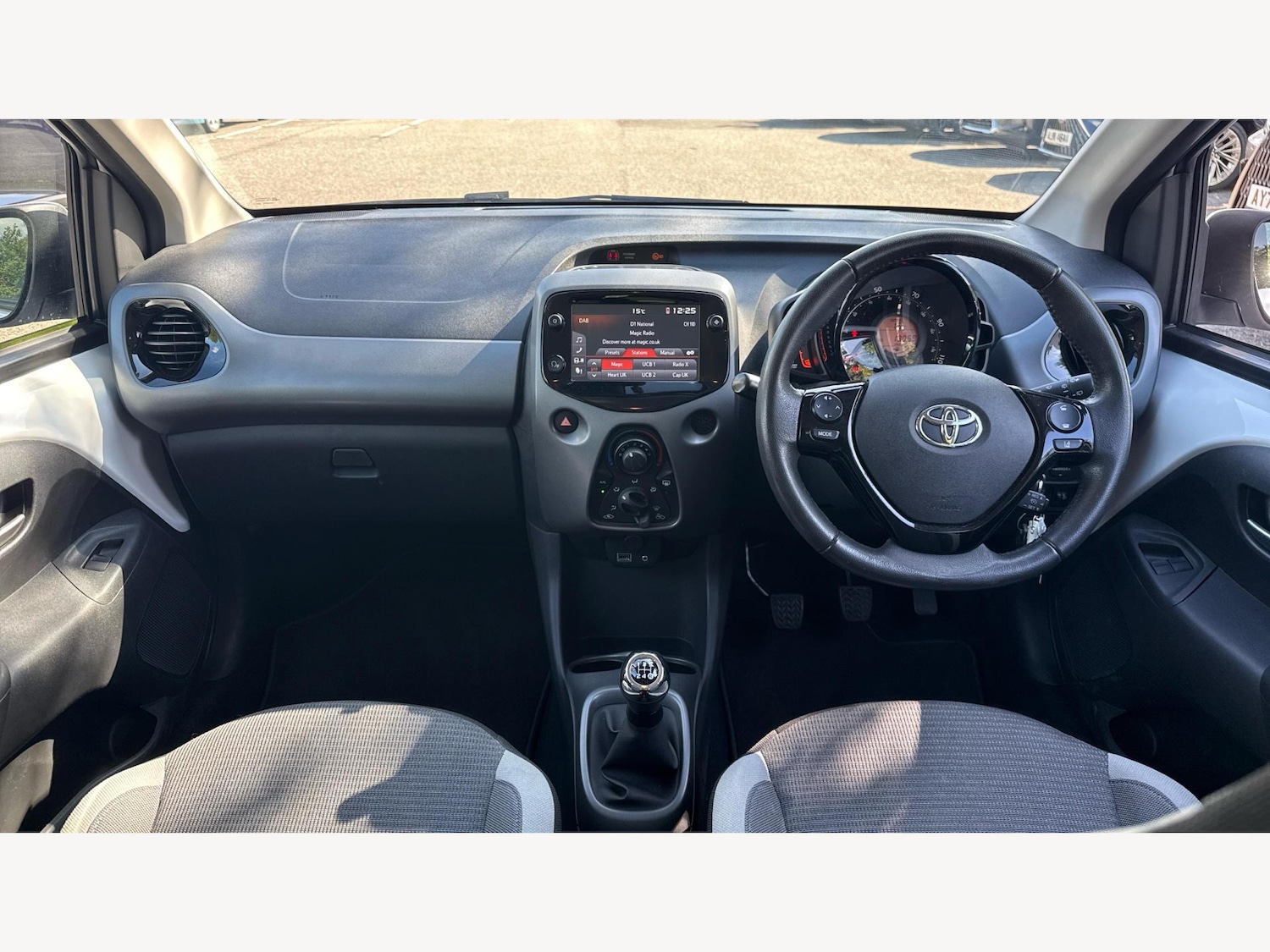 Used Toyota AYGO 2021 for sale - 75949752: Photo 7
