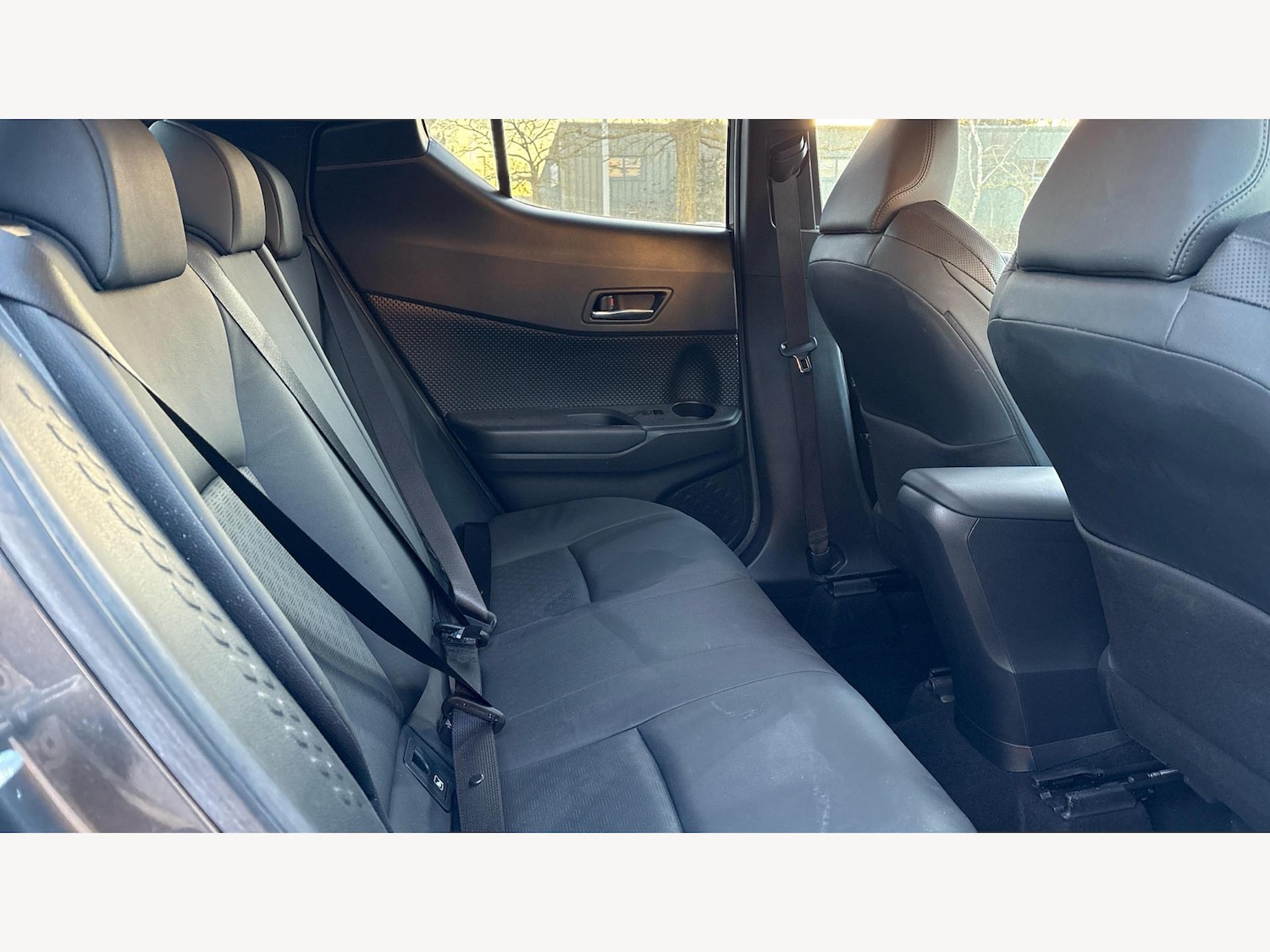 Used Toyota C-HR 2020 for sale - 77101703: Photo 14