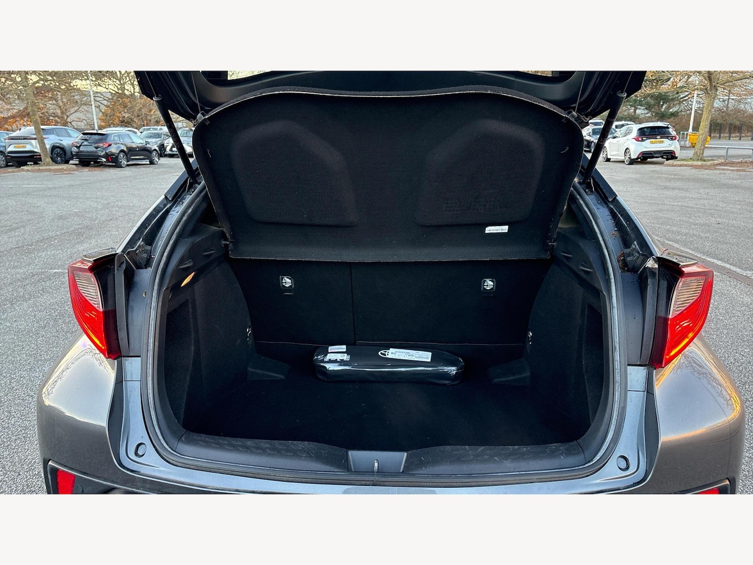 Used Toyota C-HR 2020 for sale - 77101703: Photo 16