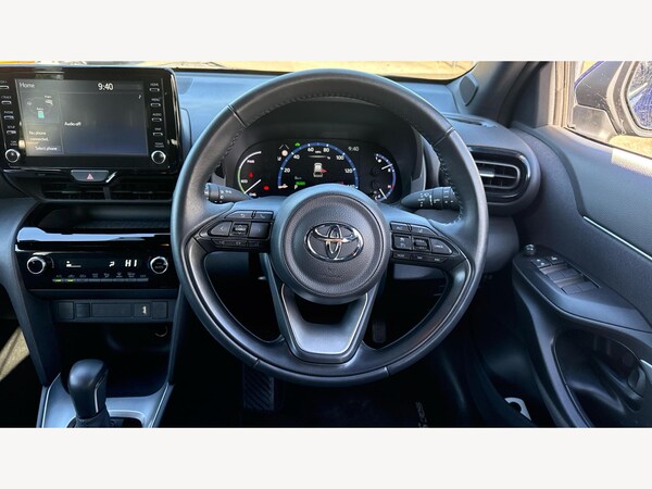 Used Toyota Yaris Cross 2023 for sale - 75990387: Photo 10