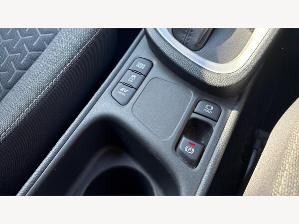 Used Toyota Yaris Cross 2023 for sale - 75990387: Photo 27