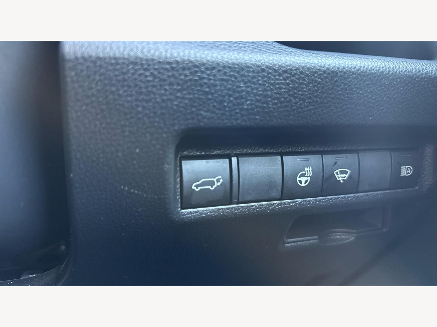 Used Toyota RAV4 2022 for sale - 76473063: Photo 22