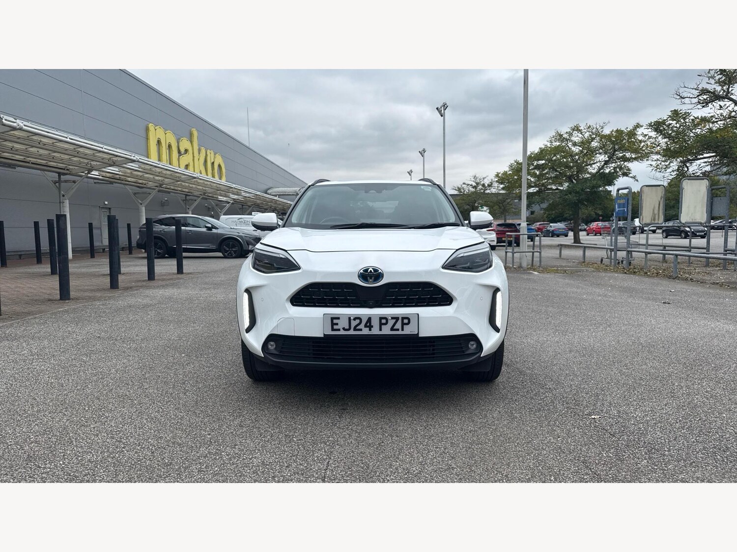 Used Toyota Yaris Cross 2024 for sale - 76174683: Photo 17