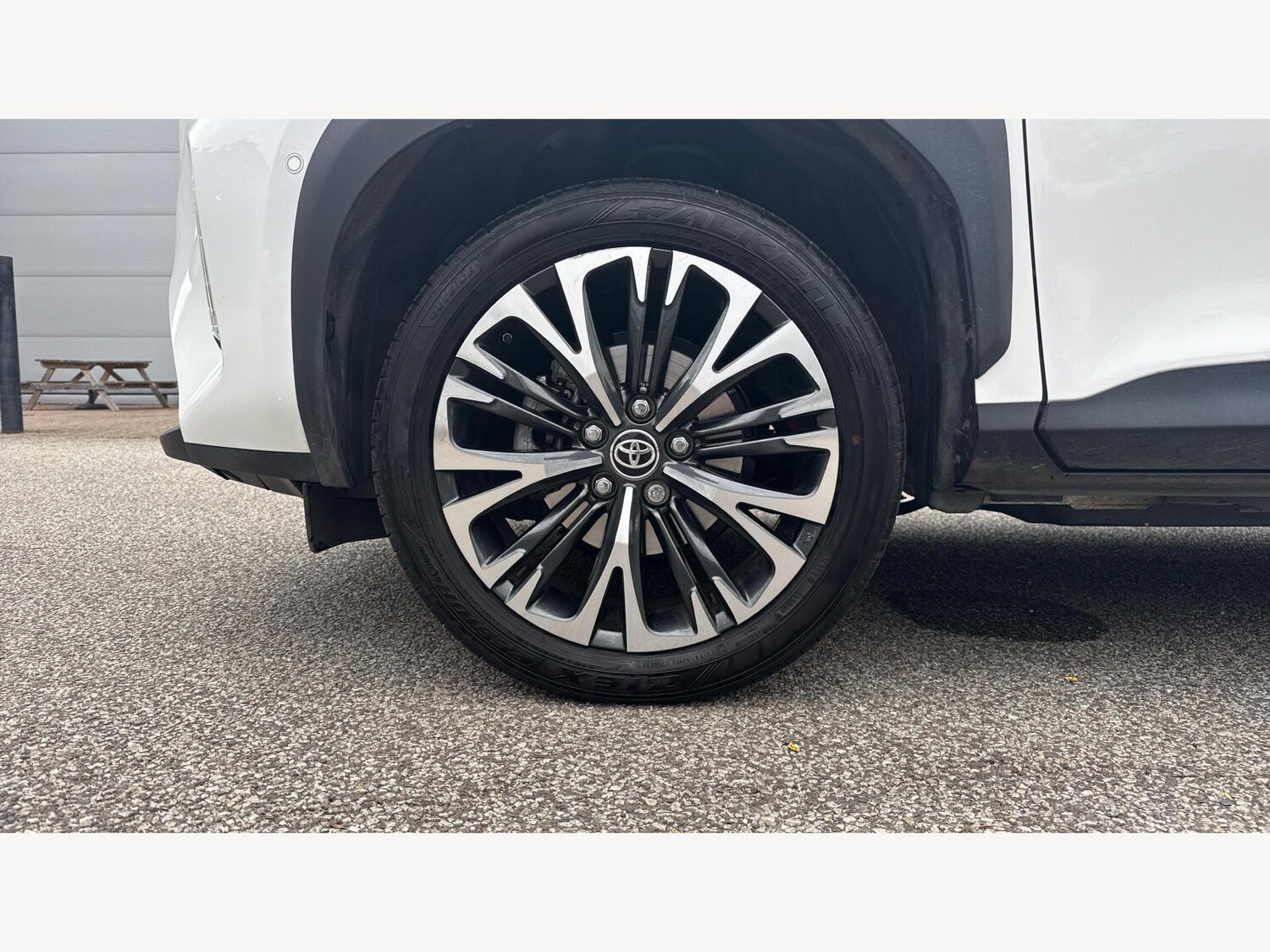 Used Toyota Yaris Cross 2024 for sale - 76174683: Photo 20