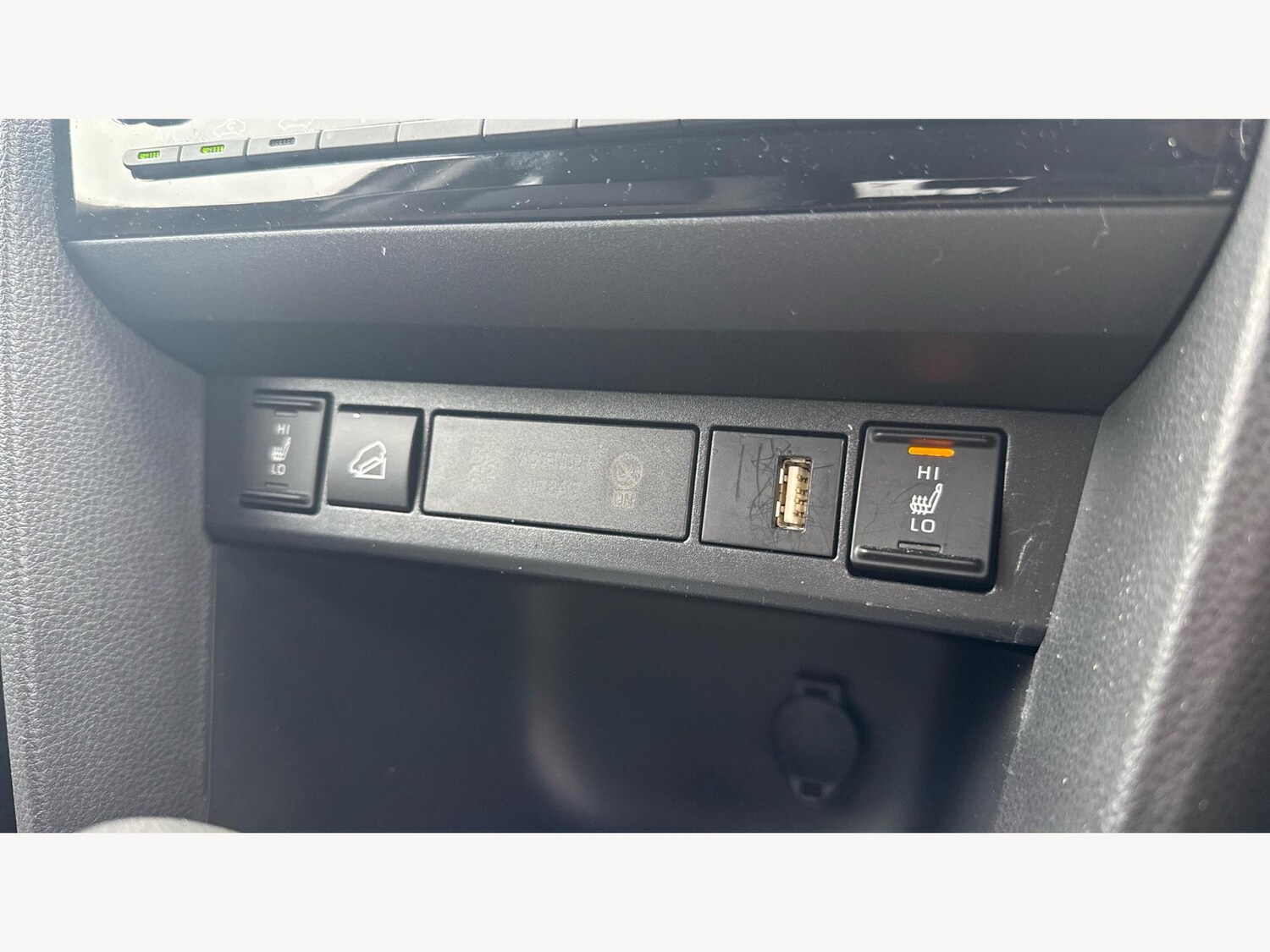 Used Toyota Yaris Cross 2024 for sale - 76174683: Photo 27