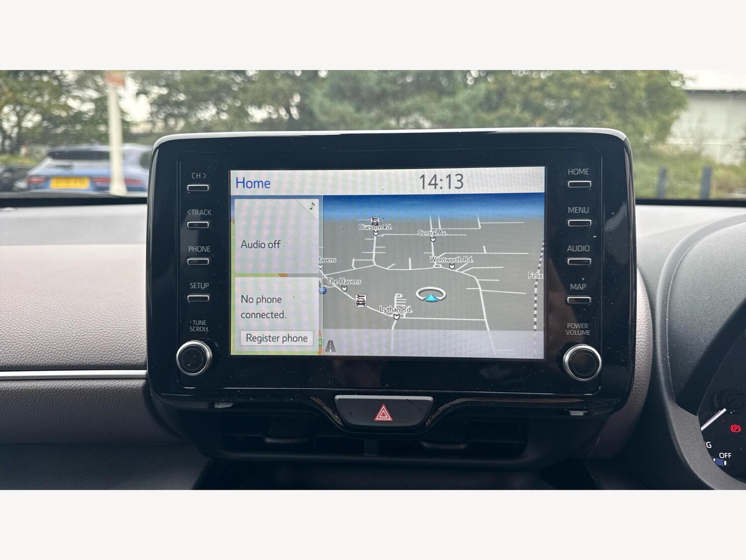 Used Toyota Yaris Cross 2024 for sale - 76174683: Photo 9