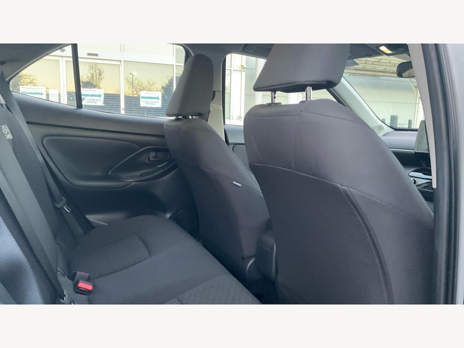 Used Toyota Yaris Cross 2024 for sale - 77101943: Photo 14