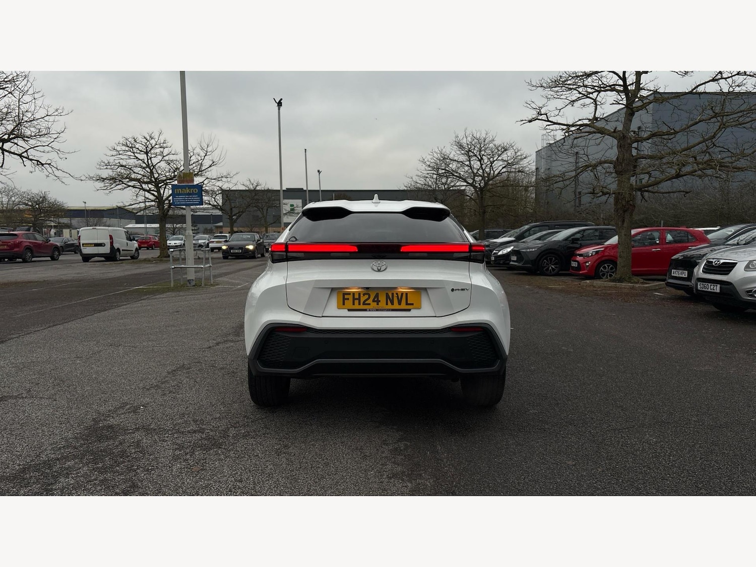 Used Toyota C-HR 2024 for sale - 77144208: Photo 21