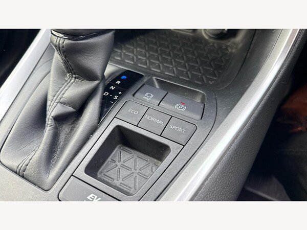 Used Toyota RAV4 2022 for sale - 75720846: Photo 27