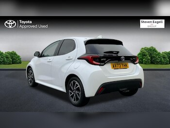 Used Toyota Yaris 2023 for sale - 75681961: Photo