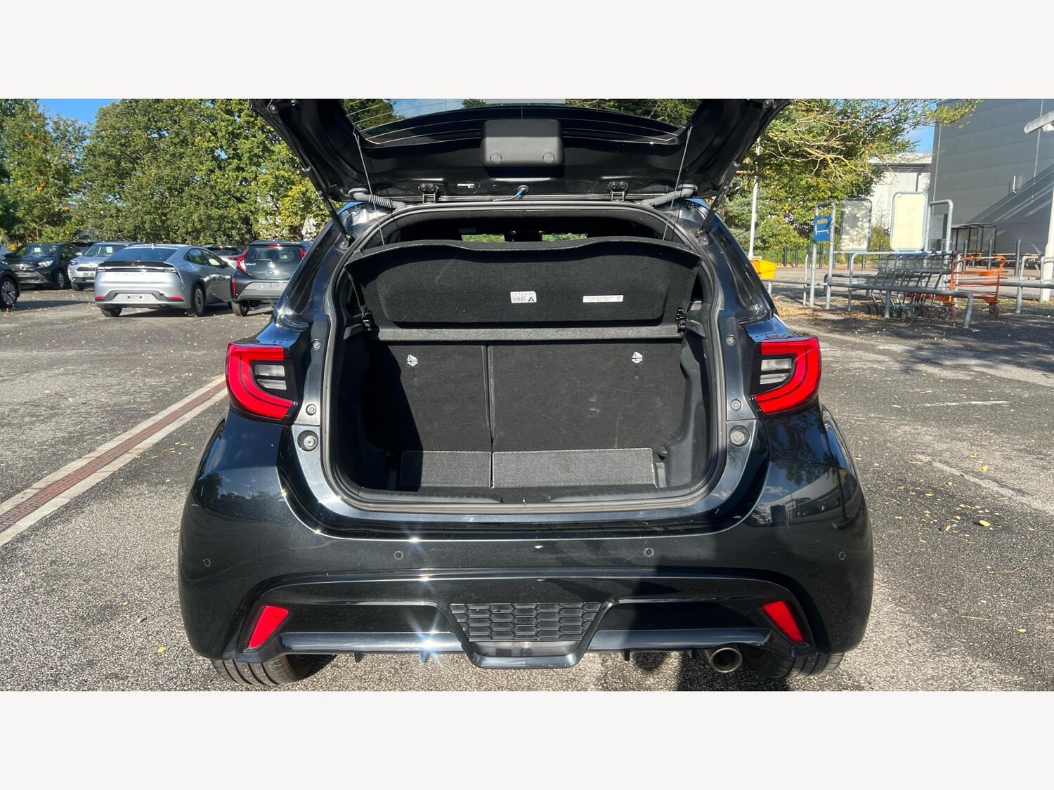 Used Toyota Yaris 2023 for sale - 76560918: Photo 16