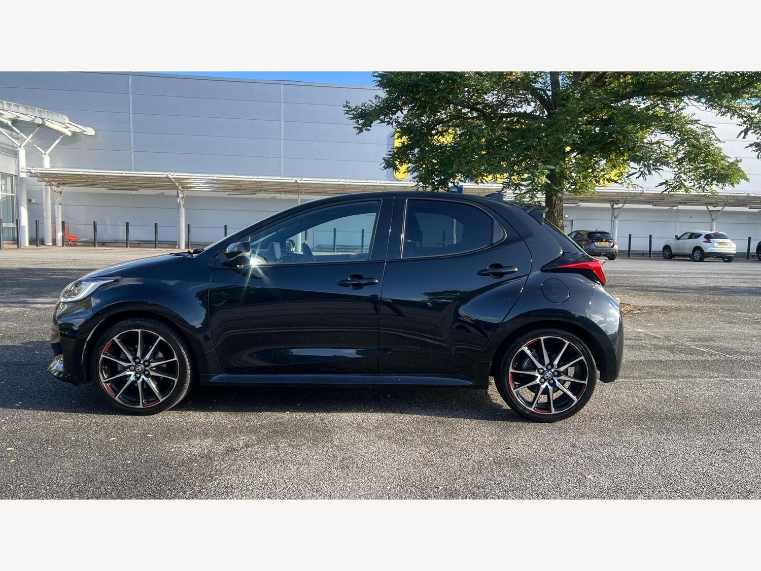 Used Toyota Yaris 2023 for sale - 76560918: Photo 19