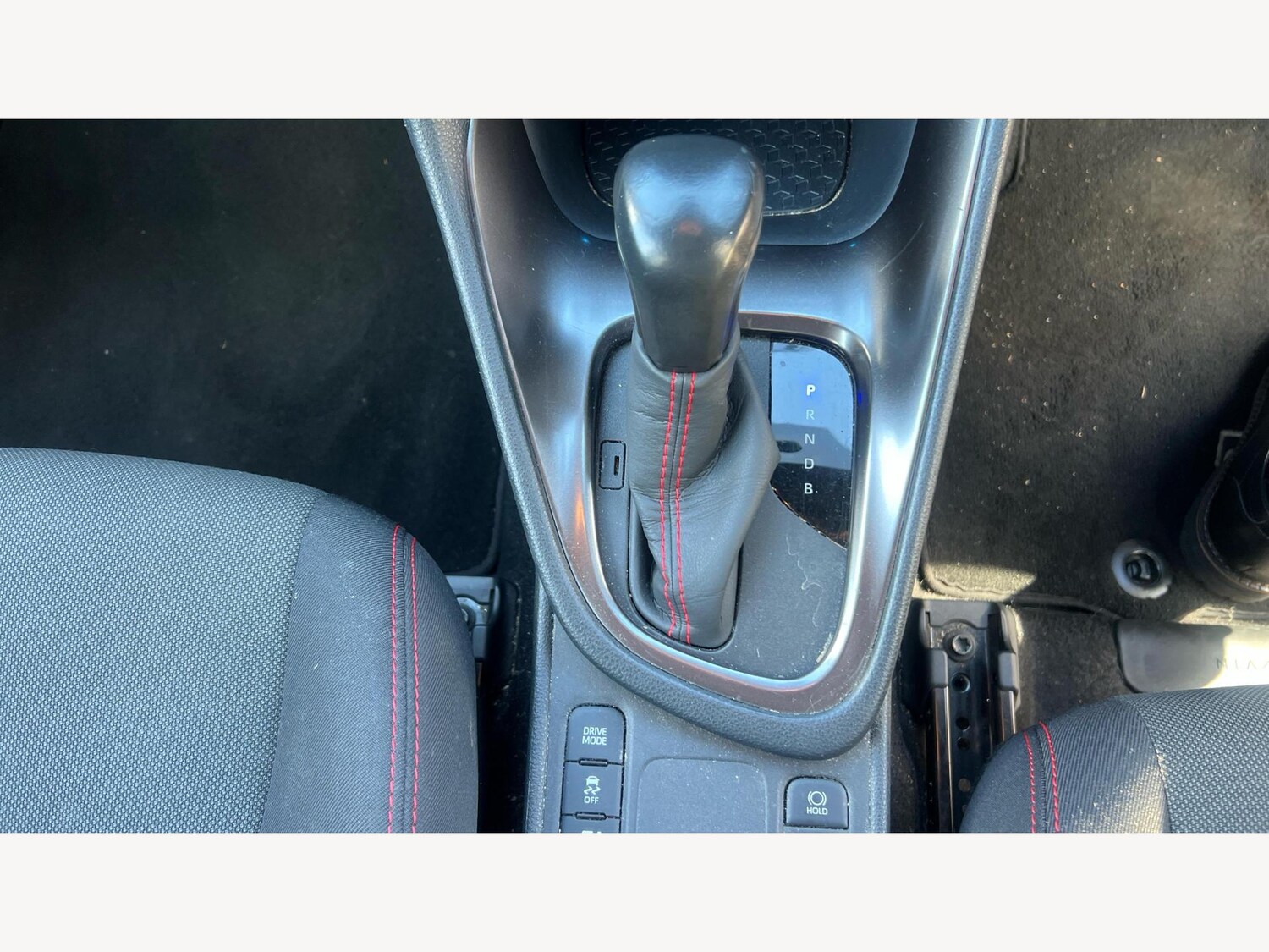 Used Toyota Yaris 2023 for sale - 76560918: Photo 32